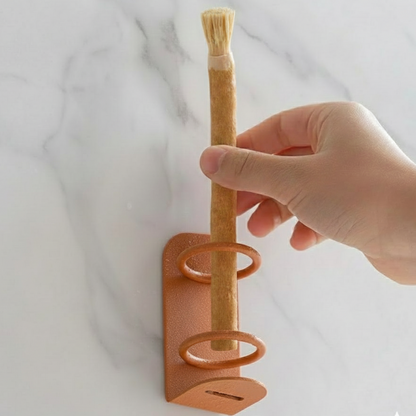 Miswak holder for mold prevention